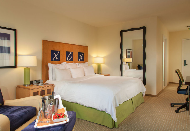 Renaissance-Club Sport - Walnut Creek, CA