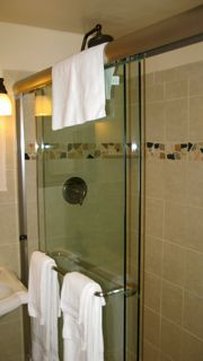 Freeport Motor Inn & Boatel - Freeport, NY
