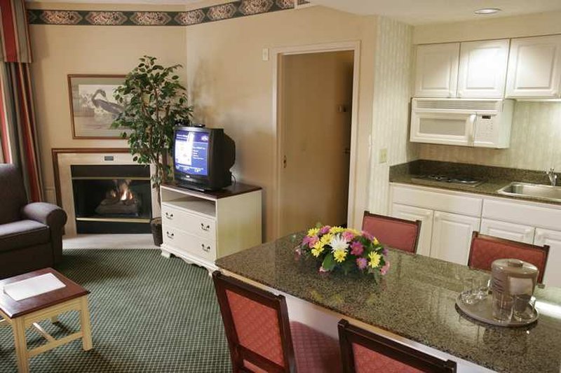 Hampton Inn-Newport News