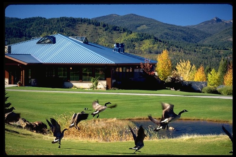 Highland House Restaurant - Mount Shasta, CA