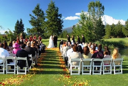 Highland House Restaurant - Mount Shasta, CA