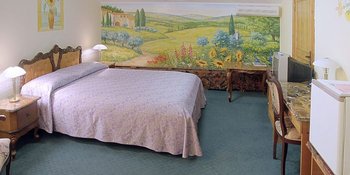 Club 27 - Room