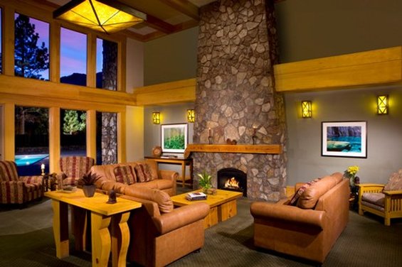 Juniper Springs Lodge - Mammoth Lakes, CA