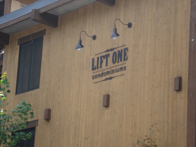 Lift One Condominiums - Aspen, CO