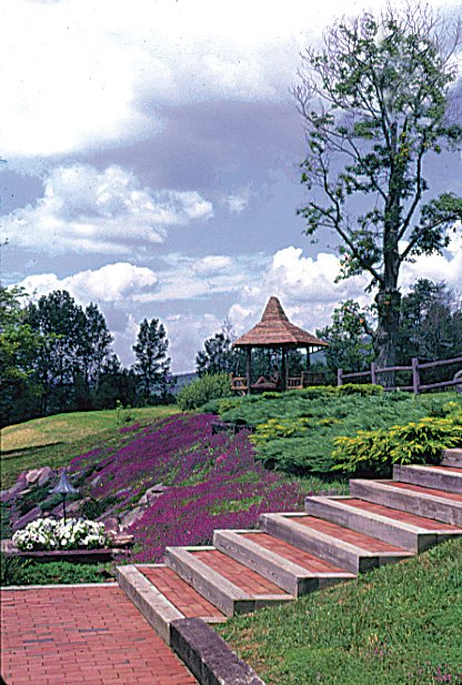 Scribner Hollow Lodge - Hunter, NY