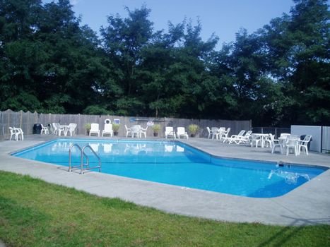 Blue Dolphin Inn - North Eastham, MA