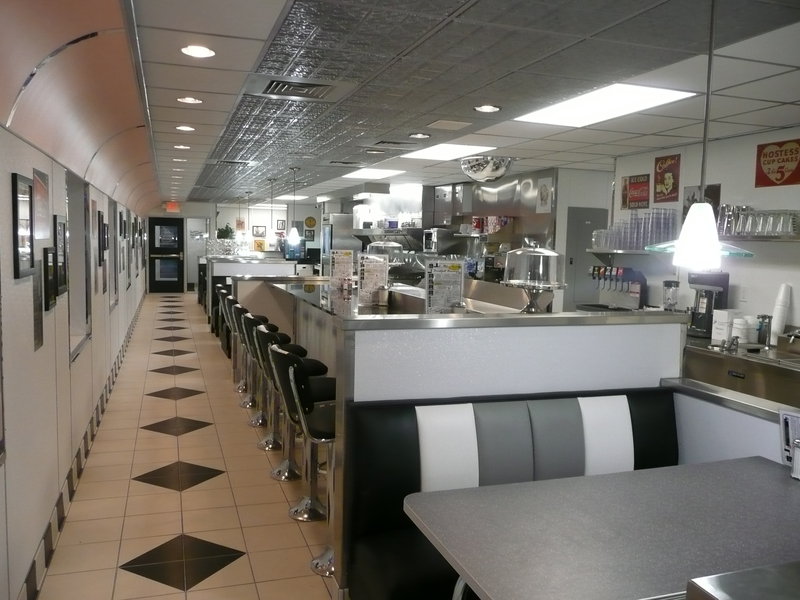 Oak Tree Inn - Douglas, WY