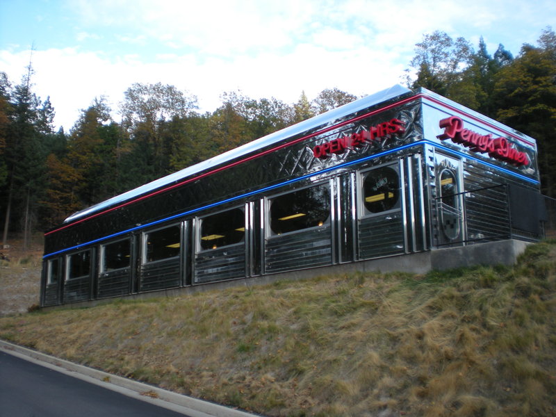 Oak Tree Inn & Penny's Diner - Dunsmuir, CA