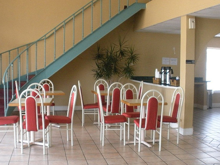 Red Carpet Inn - Hattiesburg, MS
