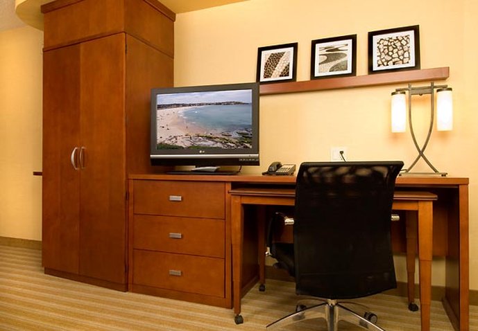 Courtyard by Marriott Atlanta Buford Mall of Georgia - Buford, GA