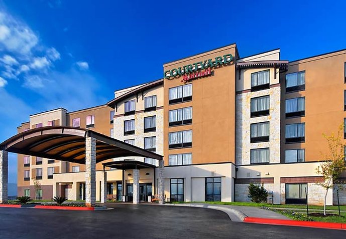Courtyard By Marriott Austin Airport