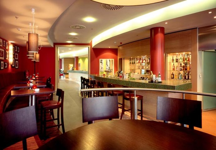 Hotel Courtyard by Marriott Berlin City Center Oléo Pazzo Bar