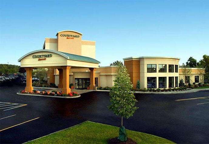 COURTYARD - Canton, OH