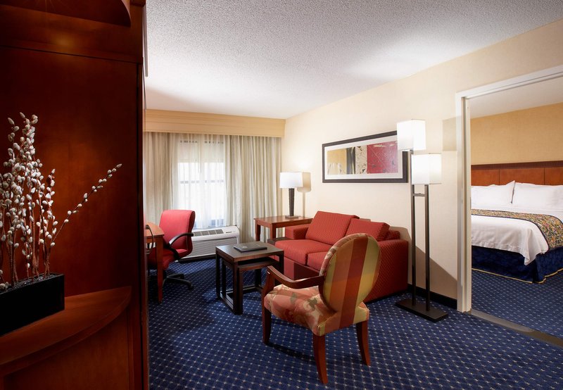 Courtyard By Marriott Hamilton - Hamilton, OH