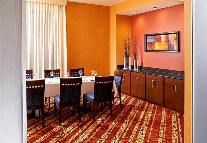 Courtyard By Marriott Hamilton - Hamilton, OH