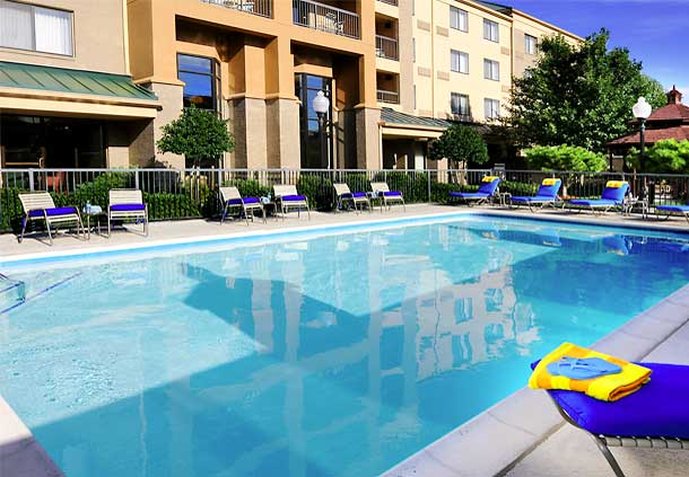 Courtyard by Marriott Dallas Richardson at Campbell - Richardson, TX