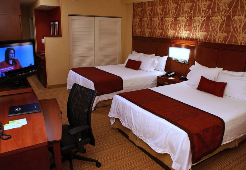 Courtyard By Marriott Lima - Lima, OH