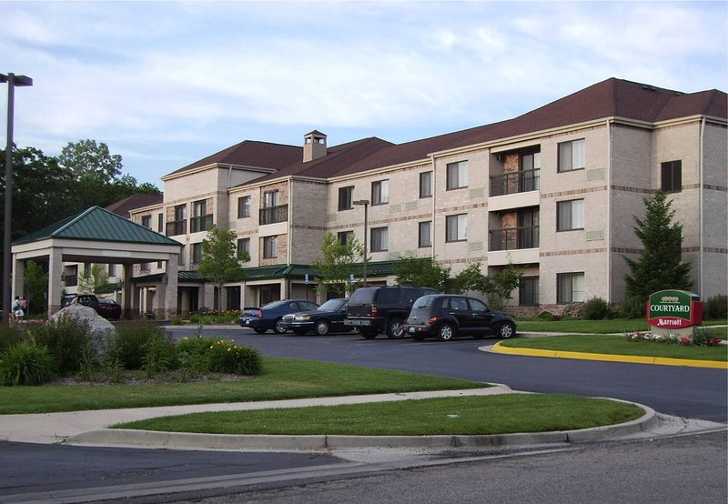 Courtyard-Detroit