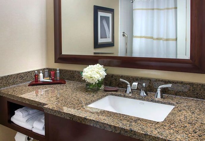 Newark Liberty International Airport Marriott - Newark, NJ