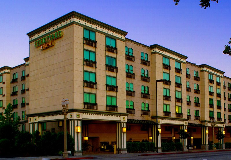 Courtyard by Marriott Los Angeles Old Pasadena - Pasadena, CA