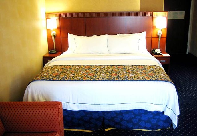Courtyard By Marriott Kansas City Shawnee - Shawnee, KS