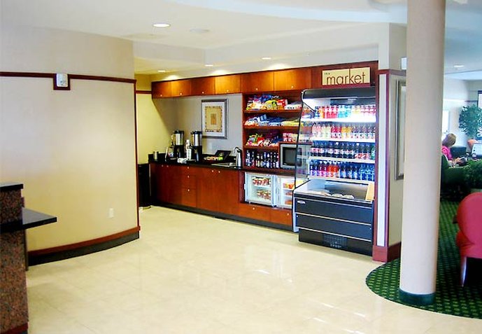 Courtyard By Marriott Kansas City Shawnee - Shawnee, KS