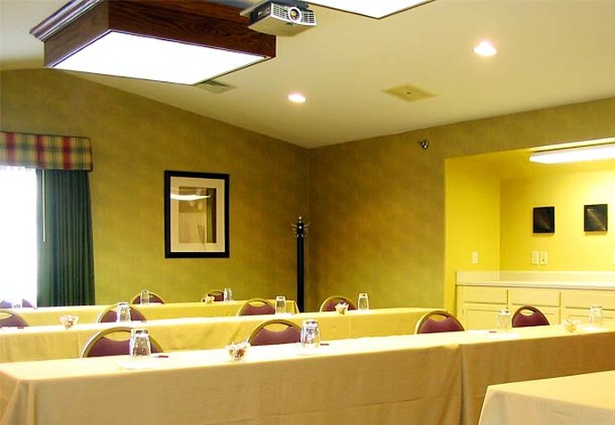 Residence Inn Milwaukee Brookfield - Brookfield, WI