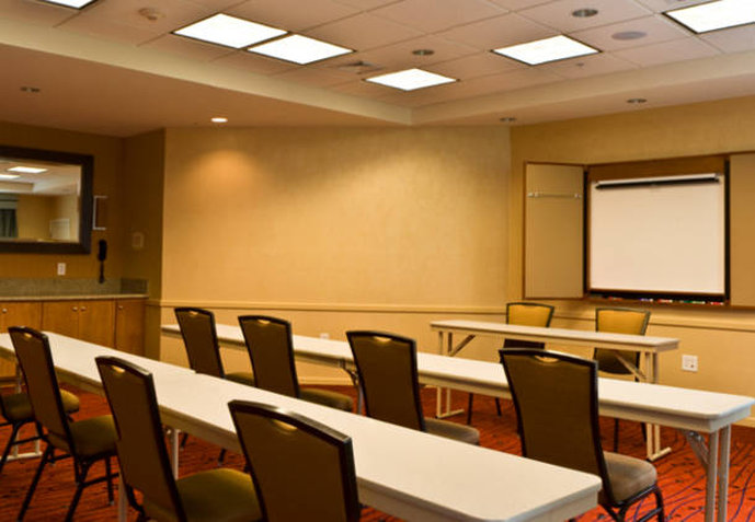 Residence Inn By Marriott Moline Quad Cities - Moline, IL