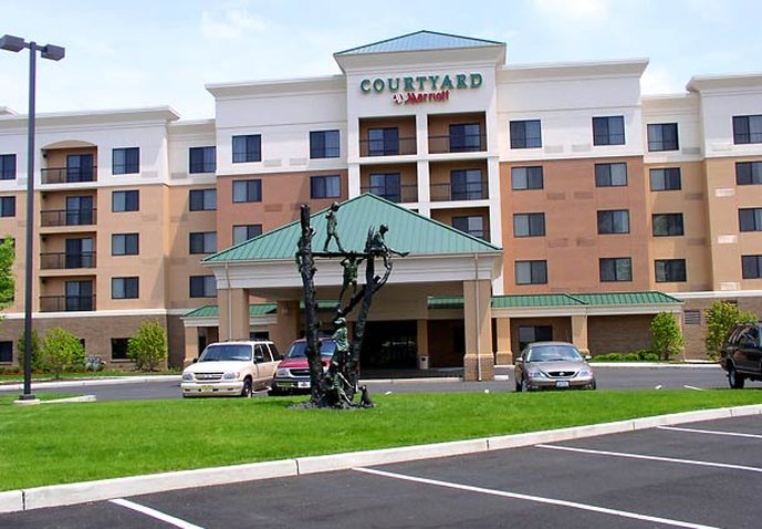 Courtyard-Philadelphia