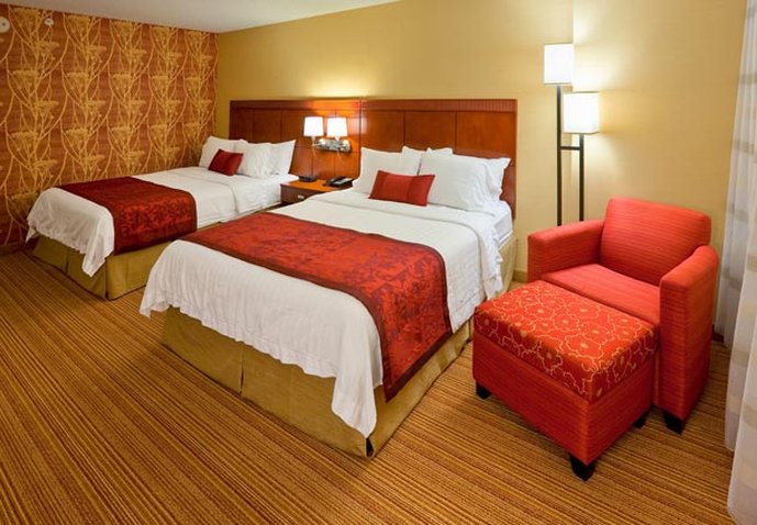 Courtyard By Marriott Roanoke Airport - Roanoke, VA