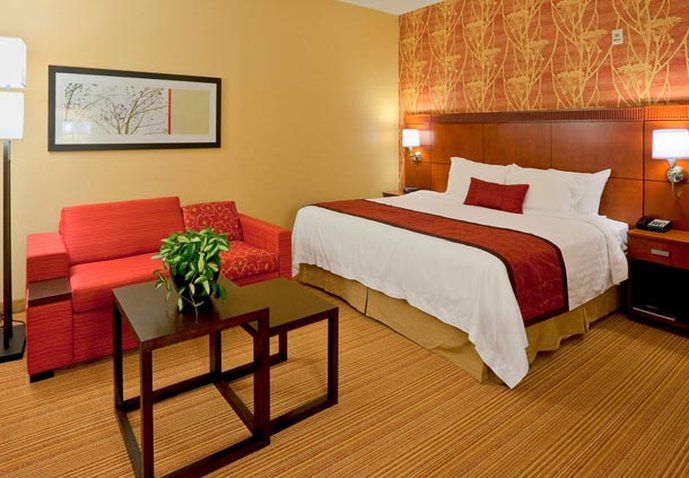 Courtyard By Marriott Roanoke Airport - Roanoke, VA