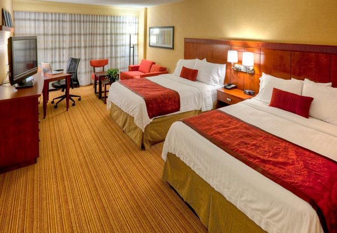 Courtyard By Marriott Roanoke Airport - Roanoke, VA