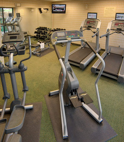 Courtyard By Marriott Roanoke Airport - Roanoke, VA