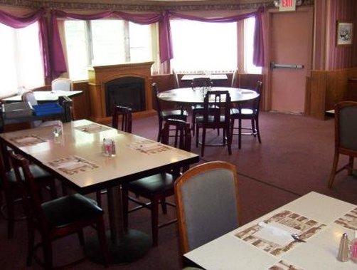 Lancaster Motor Inn - Lancaster, NH
