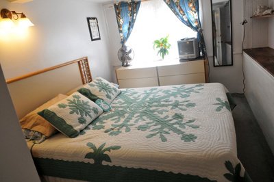 Wailuku Guesthouse - Wailuku, HI