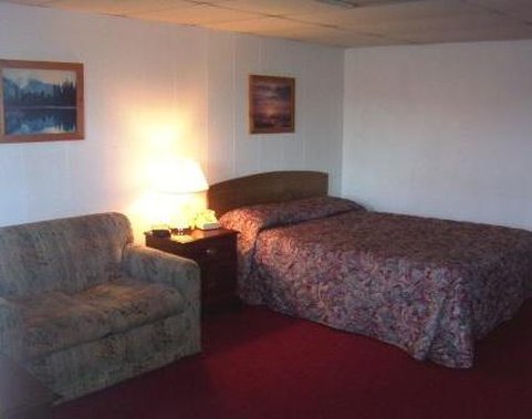 Lancaster Motor Inn - Lancaster, NH