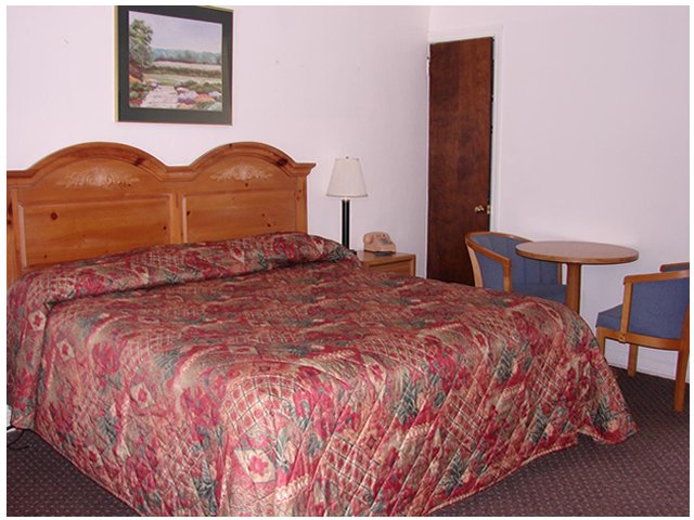 Red Carpet Inn - Morgantown, PA