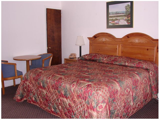Red Carpet Inn - Morgantown, PA