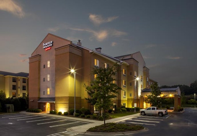Holiday Inn Express & Suites ATLANTA EAST - LITHONIA - Dunwoody, GA
