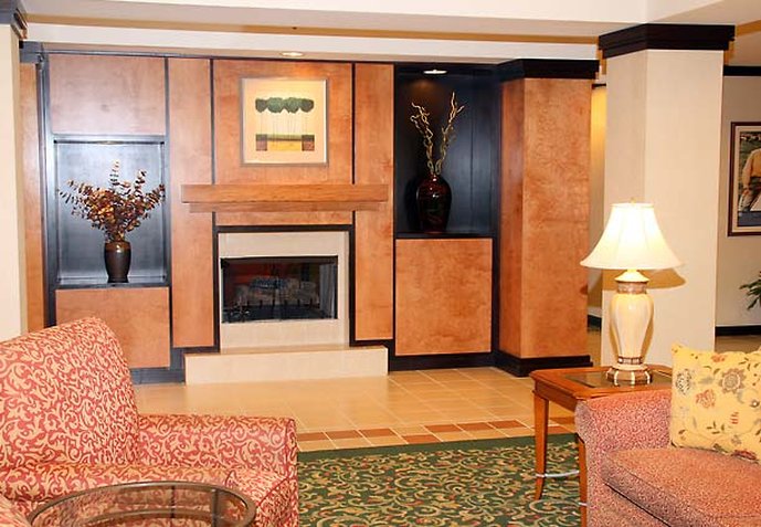 Holiday Inn Express & Suites ATLANTA EAST - LITHONIA - Dunwoody, GA