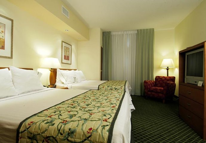 Holiday Inn Express & Suites ATLANTA EAST - LITHONIA - Dunwoody, GA