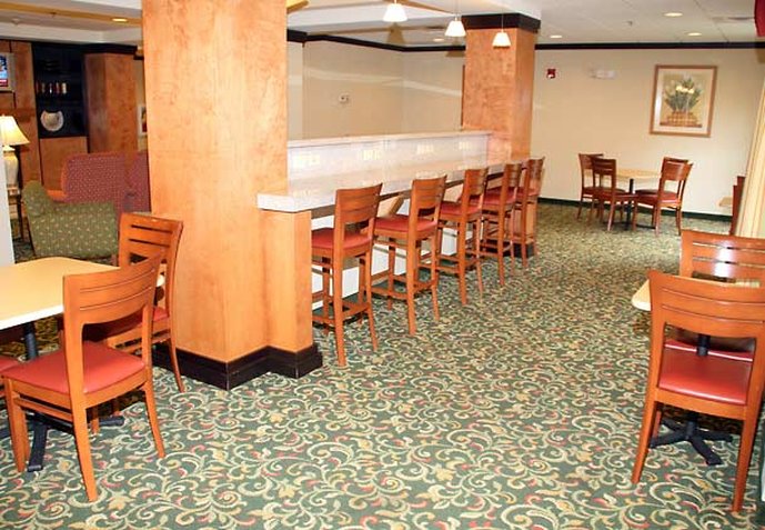 Holiday Inn Express & Suites ATLANTA EAST - LITHONIA - Dunwoody, GA