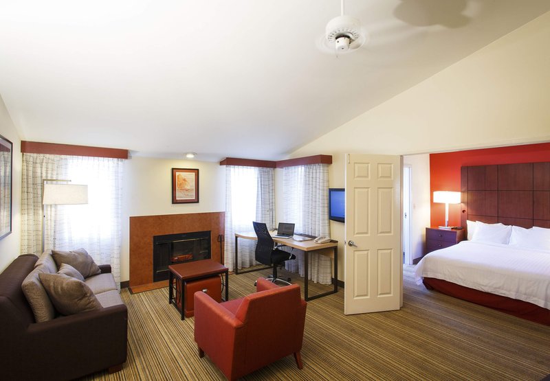 RESIDENCE INN - La Mirada, CA