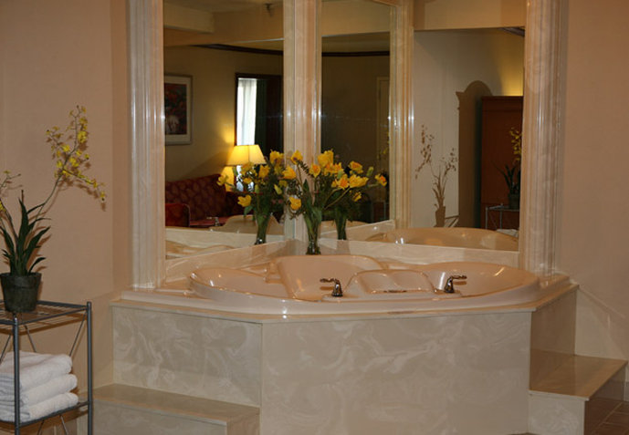 Baymont Inn & Suites Auburn Hills - Auburn Hills, MI