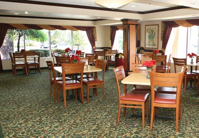 Baymont Inn & Suites Auburn Hills - Auburn Hills, MI