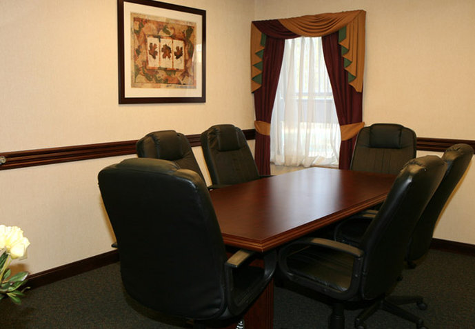Baymont Inn & Suites Auburn Hills - Auburn Hills, MI