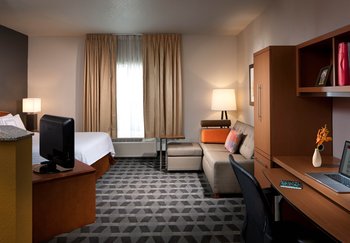 TownePlace Suites by Marriott - Room