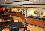 Fairfield Inn & Suites by Marriott - Restaurant