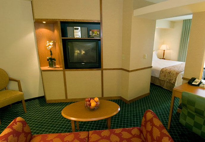 Fairfield Inn & Suites By Marriott Valparaiso - Valparaiso, IN