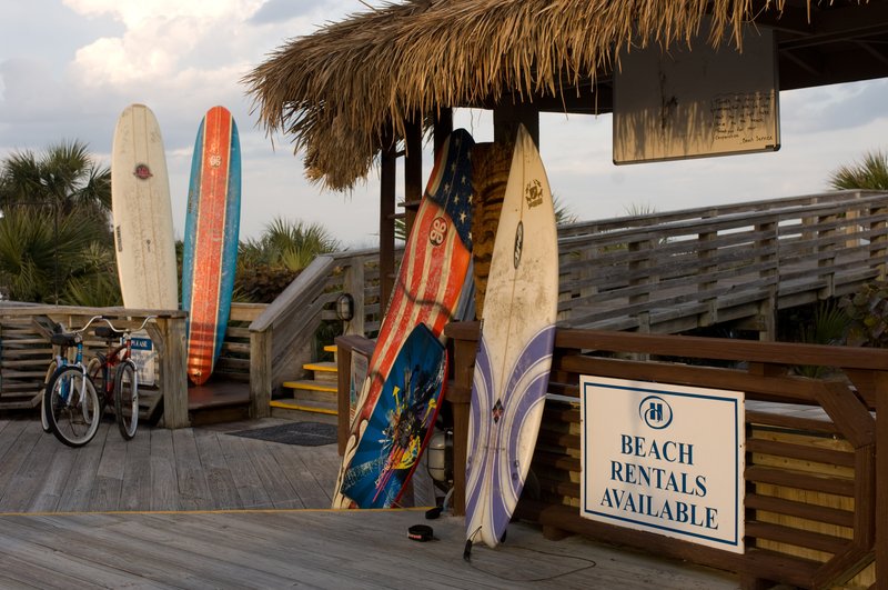 Hilton-Cocoa Beach Oceanfront - Cocoa Beach, FL